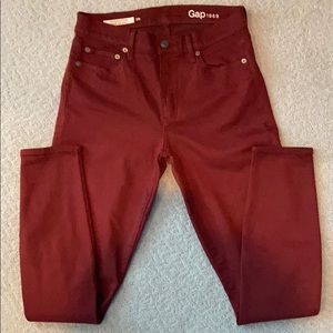 GAP Burgundy Resolution true skinny jeans NWOT